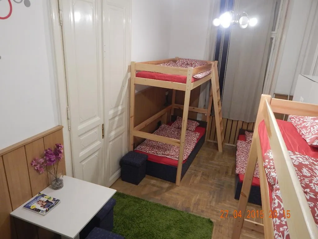 Violet Hostel Hungary