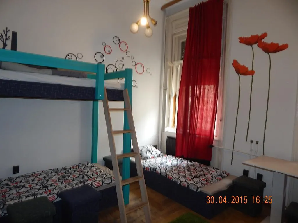 Violet Hostel Budapest